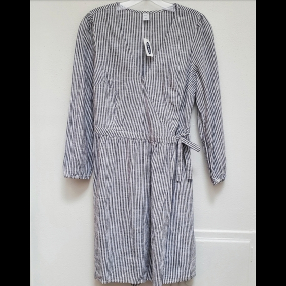 Old Navy Wrap Dress Blue & White Stripped - Picture 1 of 16